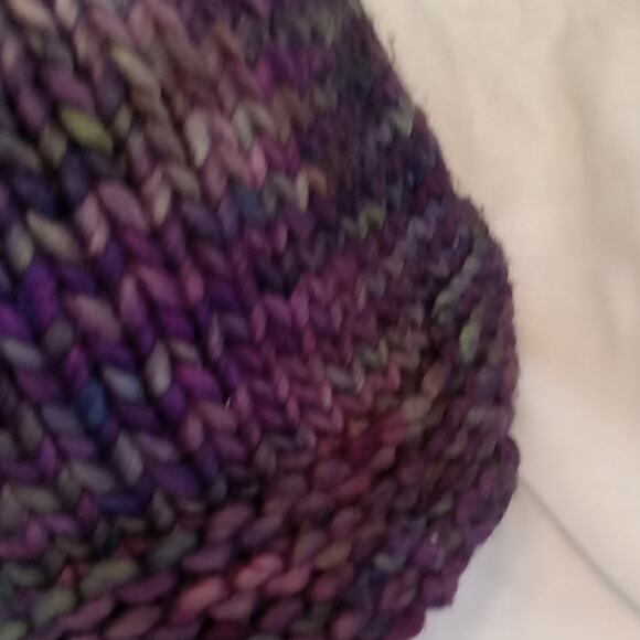 Chunky Knit Purple Beanie,Winter,Snow - Picture 4 of 5